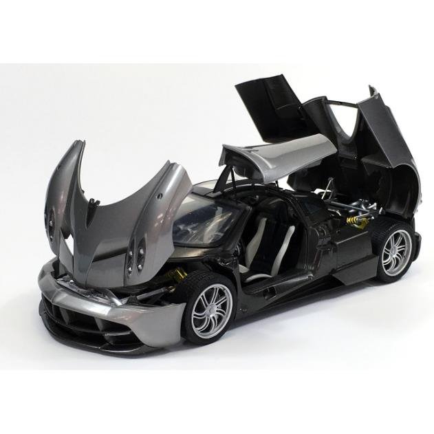 Aoshima 01091 PAGANI HUAYRA - Overseas Edition 1/24 – zdjęcie 5