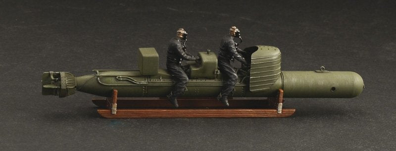 Italeri 5621 S.L.C. MAIALE with crew 1/35 – zdjęcie 10