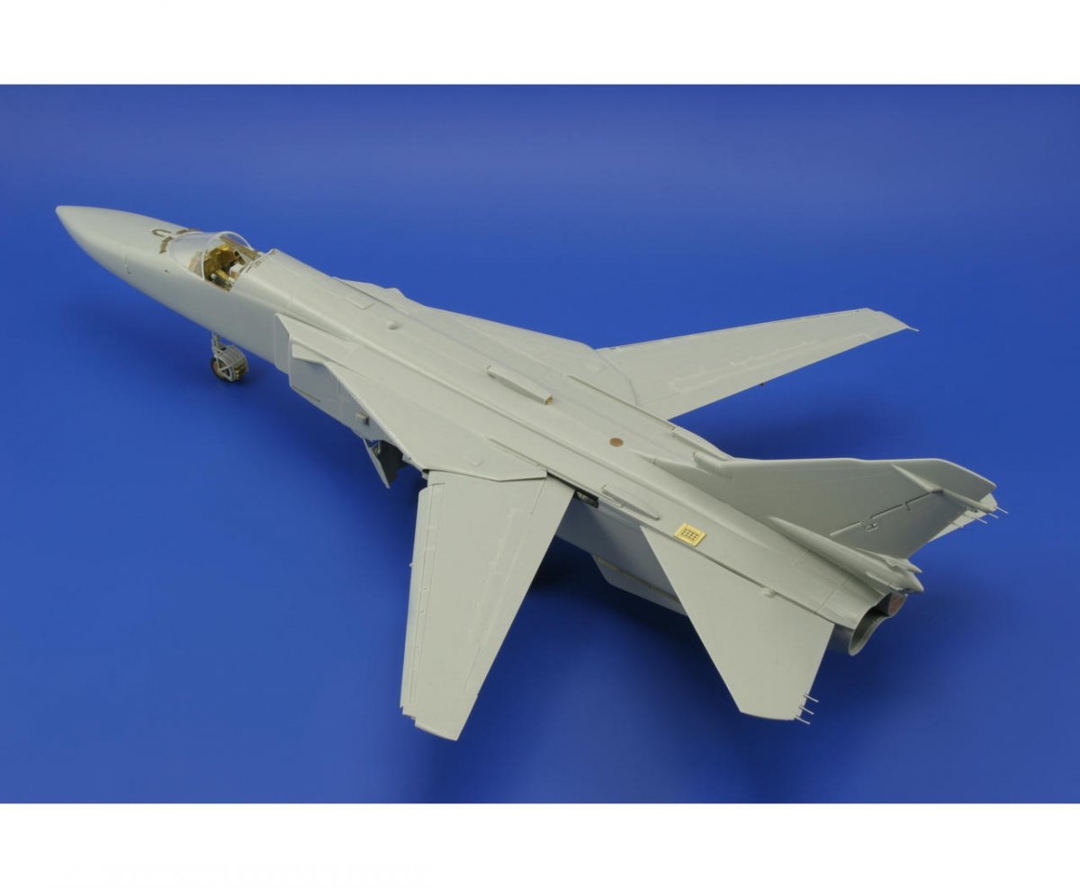 Eduard 48695 Su-24M Fencer D exterior 1/48 Trumpeter – zdjęcie 4