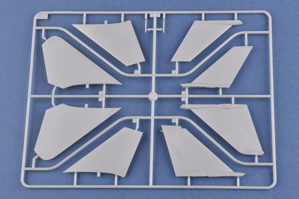 Hobby Boss 81771 IRIAF Persian Cat F-14A Tomcat 1/48 – zdjęcie 11