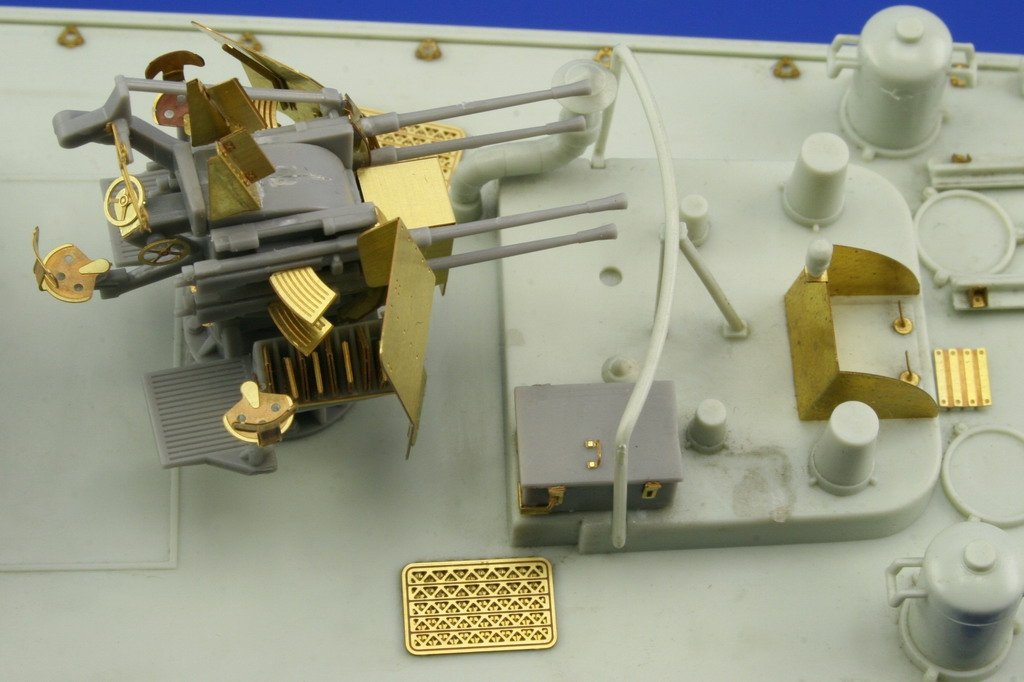 Eduard 53009 S-100 Schnellboot REVELL 1/72 – zdjęcie 12