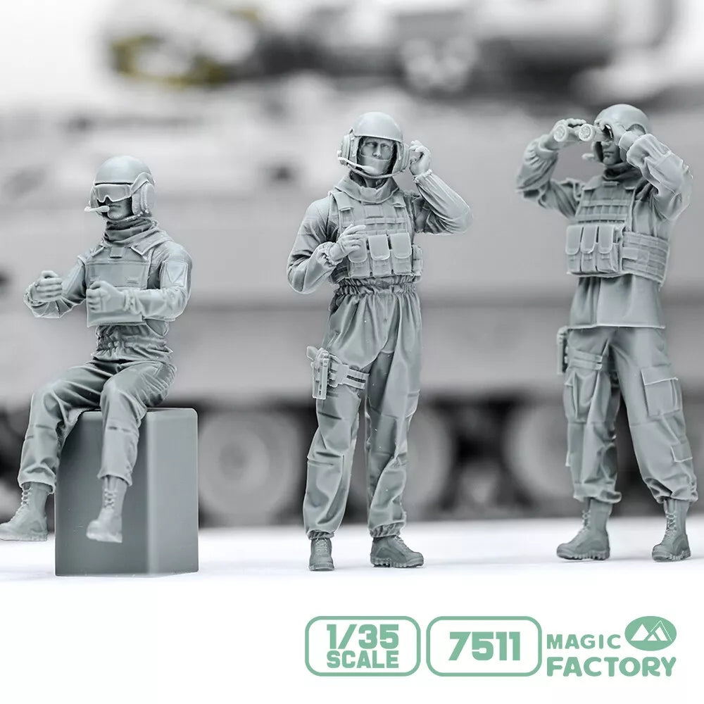 Magic Factory 7511 Modern US Army Combat Vehicle Crew Set (2020s) 1/35 – image 2