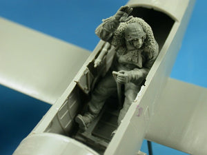 Copper State Models F32-024 Pilot in the cockpit 1/32 – zdjęcie 3