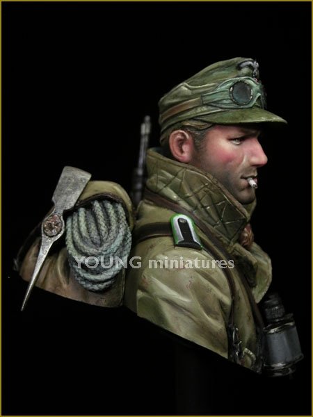 Young Miniatures YM1836 GERMAN GEBIRGSJAGER 1942 1/10 – zdjęcie 7