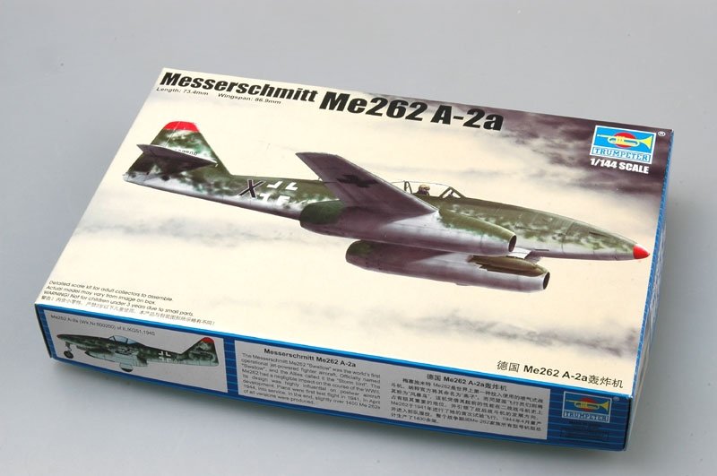 Trumpeter 01318 Messerschmitt Me262 A-2a 1/144 – zdjęcie 2