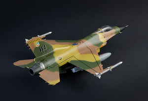 Italeri 35105 F-16C Fighting Falcon - WAR THUNDER 1/48 – zdjęcie 16