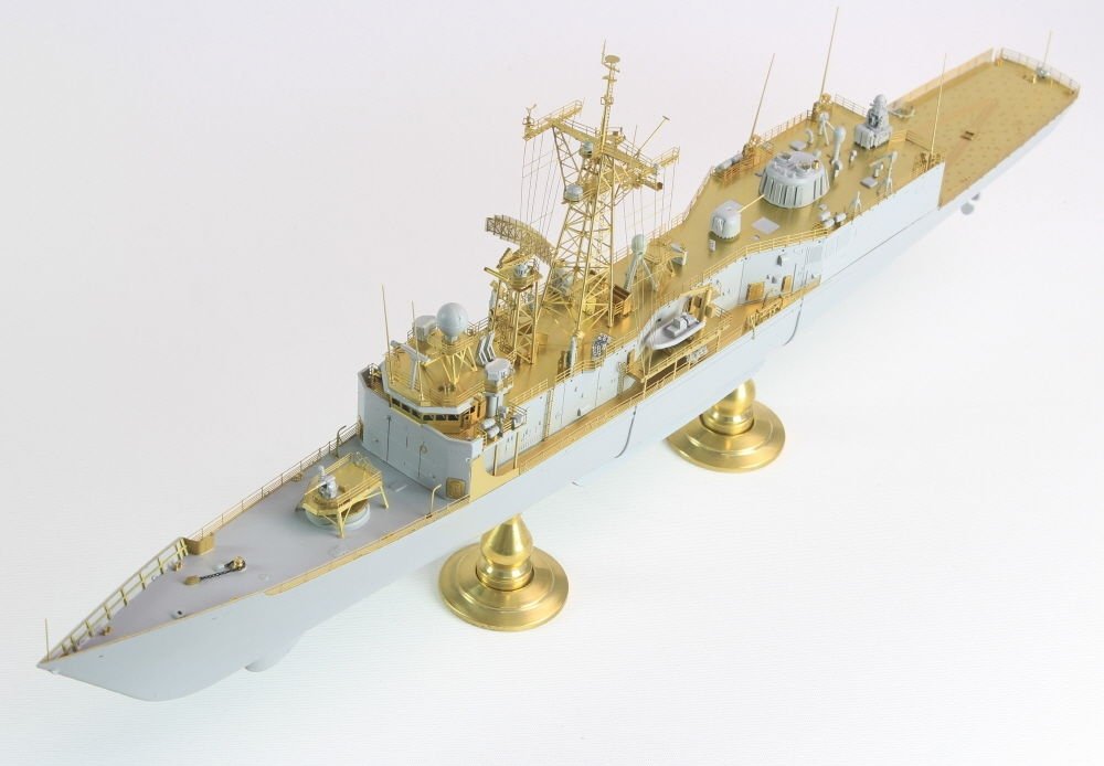 Pontos 38019F1 USS FFG Oliver Hazard Perr Class L.H. Detail Up Set &amp;quot;Advanced&amp;quot; with Kit 1/350 – zdjęcie 4