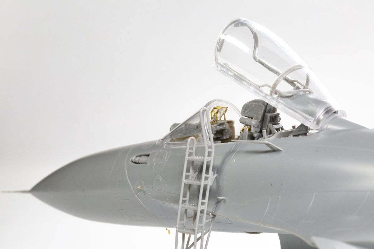 MiniBase 8001 SU-33 Flanker-D 1/48 – Bild 29