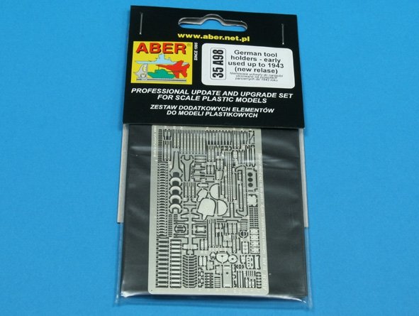 Aber 35A098 German tool holders - early used up to 1943 (new relase) 1/35 – immagine 3