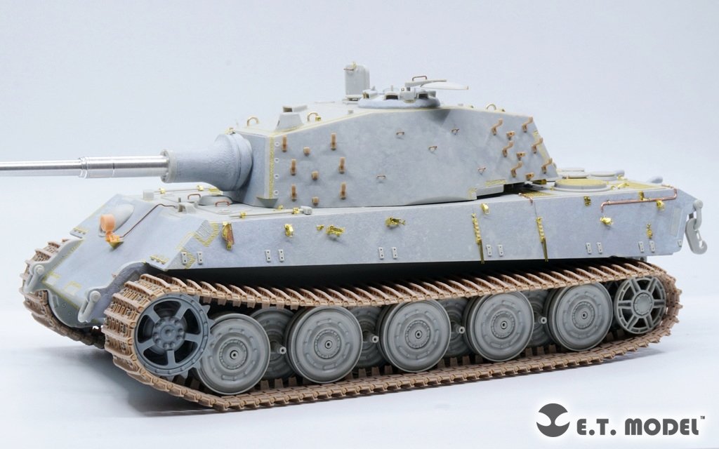 ET Model P35-069 WWII German KingTiger Single Workable Track (18 Teeth Late Type) ( 3D Printed ) 1/35 – image 7