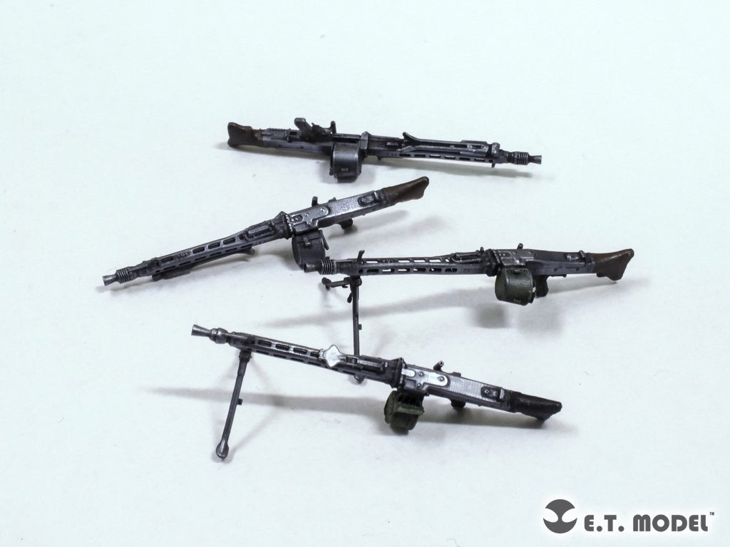E.T. Model P35-217 WWII German Mg42 Machinegun &amp;amp; Ammo Box ( 3D Print ) 1/35 – zdjęcie 3