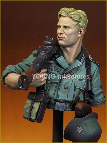 Young Miniatures YM1829 GERMANMG34 GUNNER 1941 1/10 – zdjęcie 3