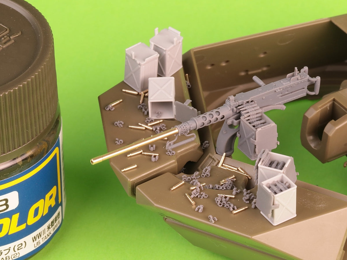 Master GM-35-070 Browning M2HB .50 cal (12.7mm) - with mount for M10 tank destroyer (cradle D70627 with small ammo box D68375) 1/35 – image 10