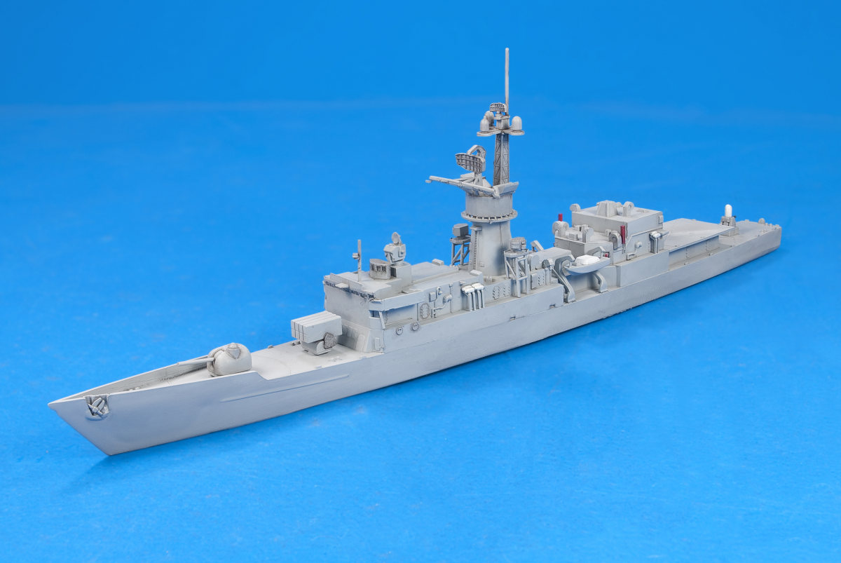 AFV Club SE70002 Knox-Class Frigate FF-1073 Robert E. Peary ROC Navy 932 (Taiwan) 1/700 – zdjęcie 2
