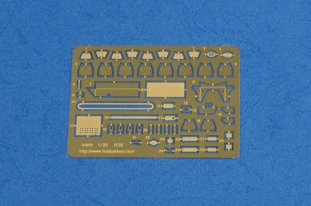 Hobby Boss 83809 Befehlsfahrzeug auf Fgst. Pz.Kpfw.35 R 731(f) 1/35 – image 7