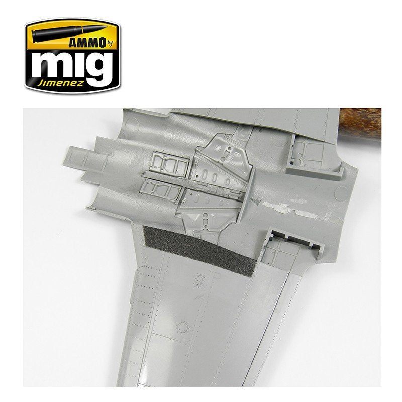 Ammo of Mig 2034 ANTI-SLIP PASTE - BLACK COLOR FOR 1/72 &amp;amp; 1/48 – zdjęcie 14