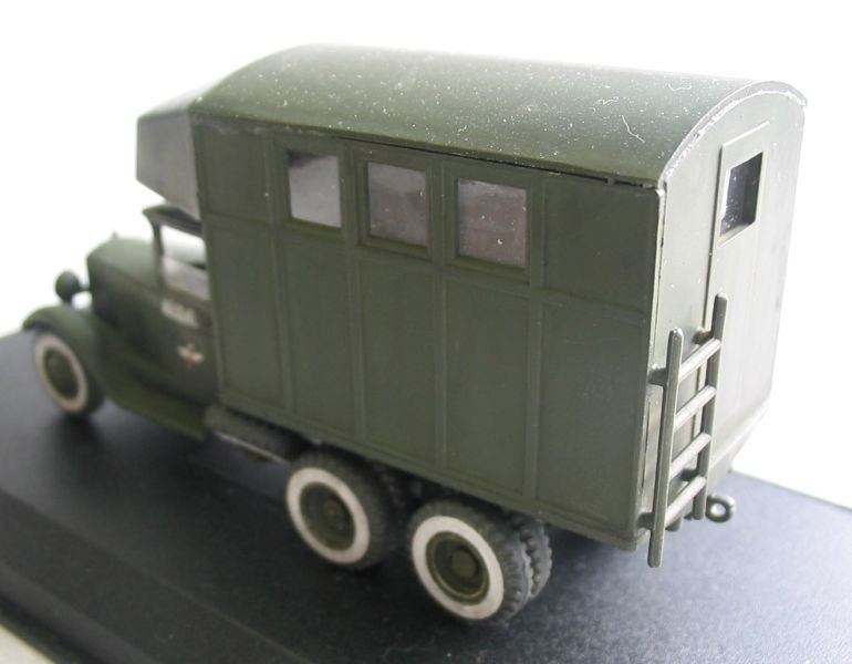 PST 72024 PARM-2 Field Aircraft Repair Shop 1/72 – image 6