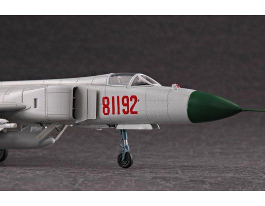 Trumpeter 01610 Shenyang F-8 Finback-B 1/72 – zdjęcie 17