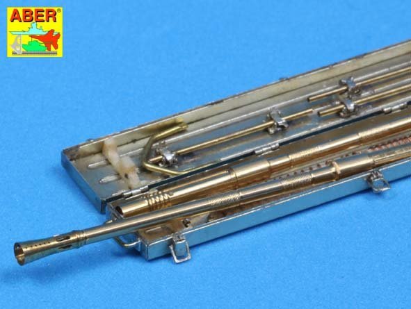 Aber 35L-089 Set of 2 German 2cm L/65 gun barrel for Flak 38 with storage box 1/35 – zdjęcie 6