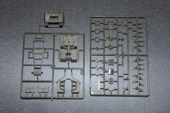 Trumpeter 02346 Soviet GAZ-67B Military Vehicles 1/35 – zdjęcie 8