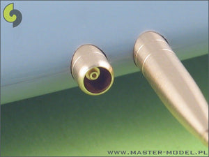 Master AM-48-006 Supermarine Spitfire late E wing or revised wing - Hispano 20mm &amp;amp; .50cal in fairings 1/48 – zdjęcie 4