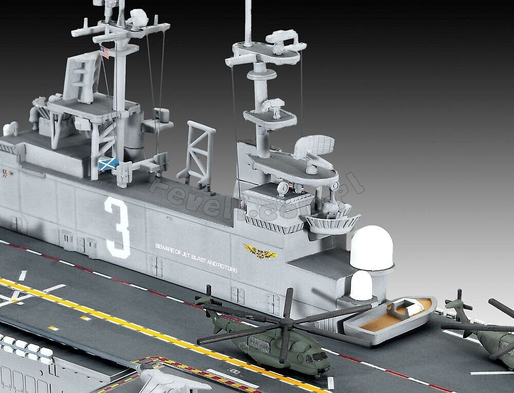Revell 05178 Assault Carrier USS WASP CLASS 1/700 – zdjęcie 3