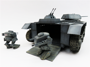 Modelcollect UA72161 Fist of War Series German P300/2 PanzerKampfWagen und Trager 1/72 – image 10