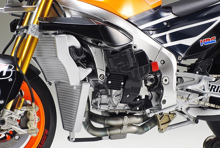 Tamiya 14130 Repsol Honda RC213V 14 – zdjęcie 7