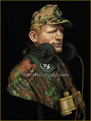 Young Miniatures YM1851 German WAFFEN SS Panzer Officer WWII 1/10 – zdjęcie 7