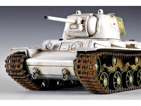Trumpeter 00359 Russia KV-1 model 1942 Heavy Cast Turret Tank 1/35 – image 4