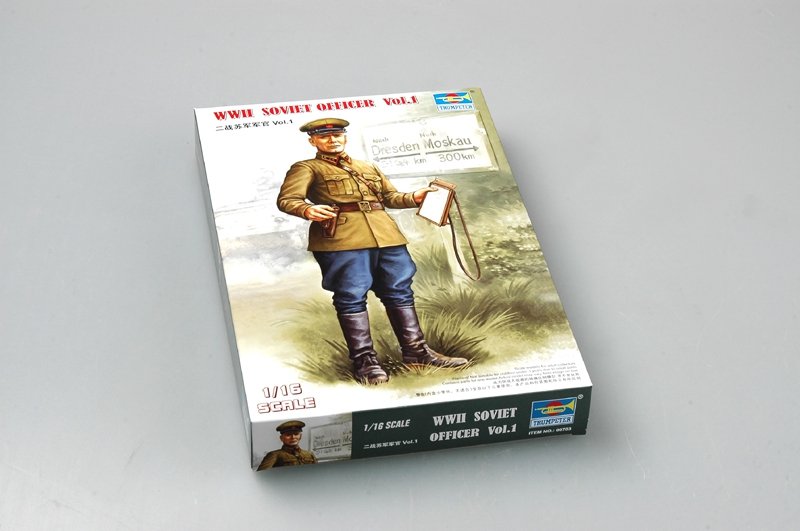 Trumpeter 00703 WWII Soviet Officer Vol.1 1/16 – zdjęcie 2