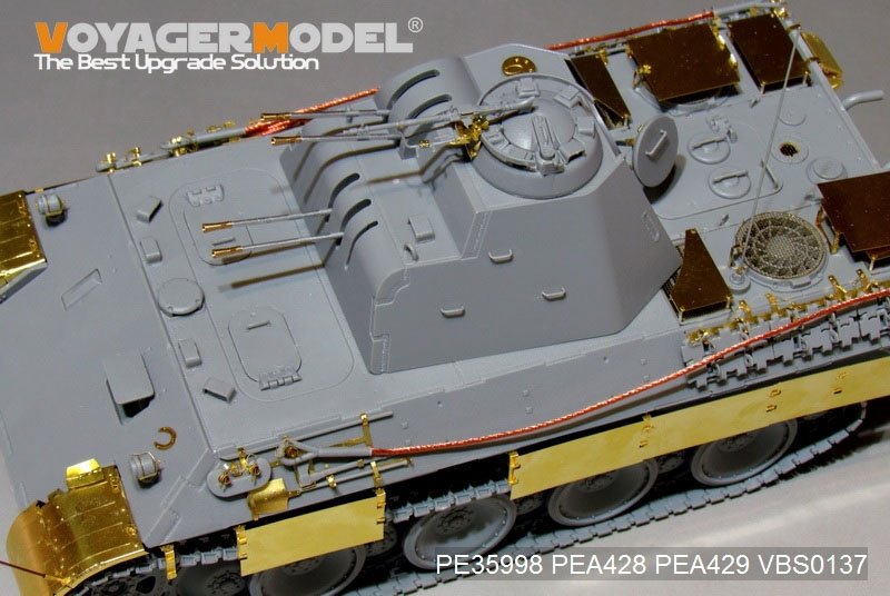 Voyager Model PE35998 WWII German FlaKPanzer V FlaKvierling 20mm MG 151/20 Basic For TAKOM 2105 1/35 – zdjęcie 11