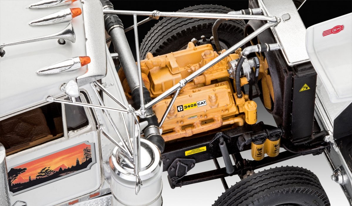 Revell 07659 Kenworth W-900 1/25 – image 3
