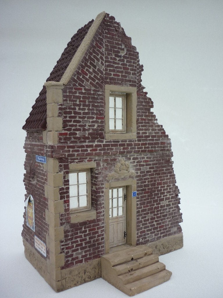RT-Diorama 35194 House Corner 1/35 – image 4