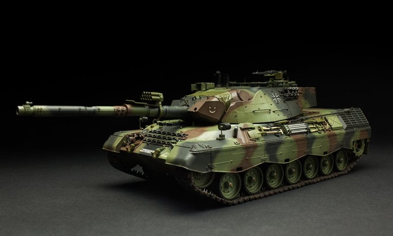 Meng Model TS-015 GERMAN MAIN BATTLE TANK LEOPARD 1 A5 1/35 – image 2