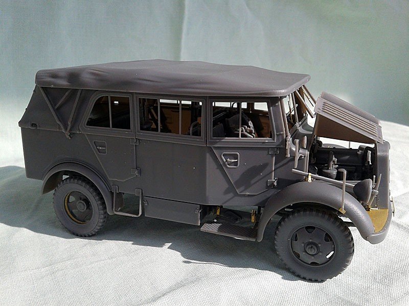 Miniart 35147 L1500A Kfz.70 German Personnel Car 1/35 – zdjęcie 2
