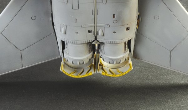 Italeri 2513 TORNADO GR. 4 1/32 – zdjęcie 3