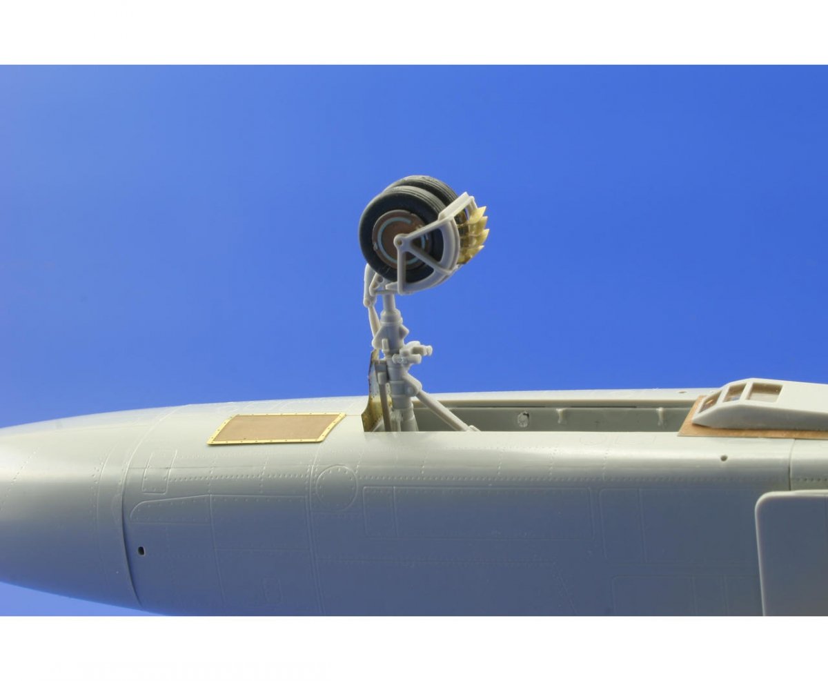 Eduard 48695 Su-24M Fencer D exterior 1/48 Trumpeter – zdjęcie 7
