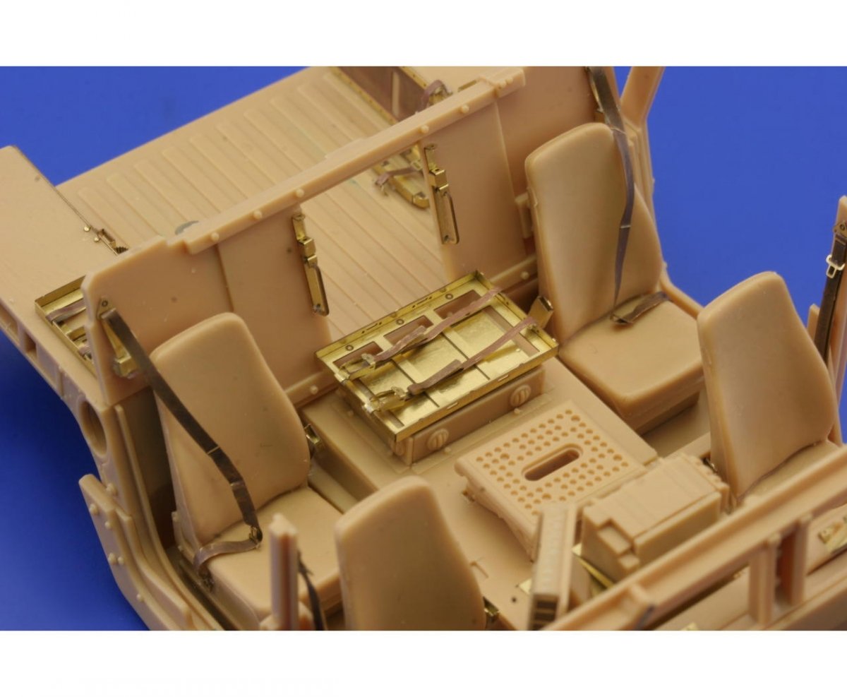 Eduard 36209 M-1151 EAC interior 1/35 Academy – zdjęcie 8