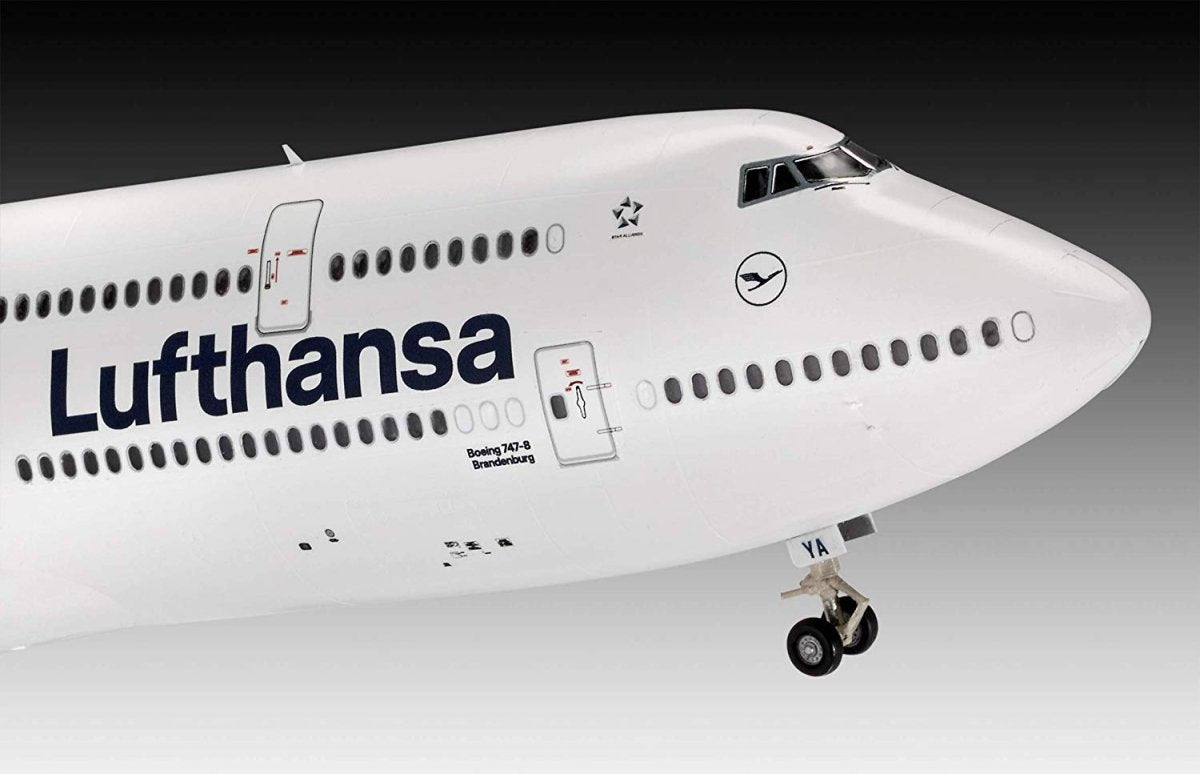 Revell 03891 Boeing 747-8 Lufthansa New Livery 1/144 – image 4