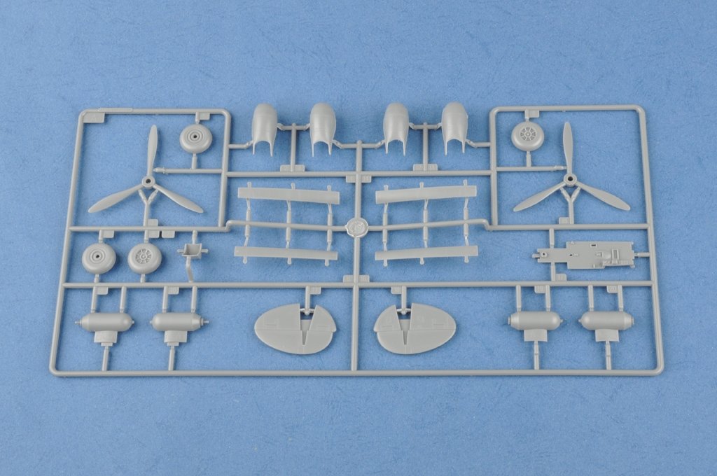 Hobby Boss 85805 P-38L-5-L0 Lightning 1/48 – zdjęcie 5