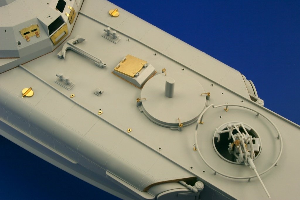 Eduard 53038 S-100 Schnellboot ITALERI 1/35 – image 9
