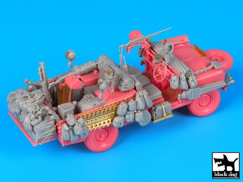 Black Dog T35117 Land Rover Pink Panther accessories set 1/35 – image 3