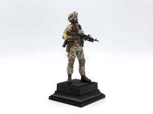 ICM 16104 Soldier of the Armed Forces of Ukraine 1/16 – zdjęcie 10