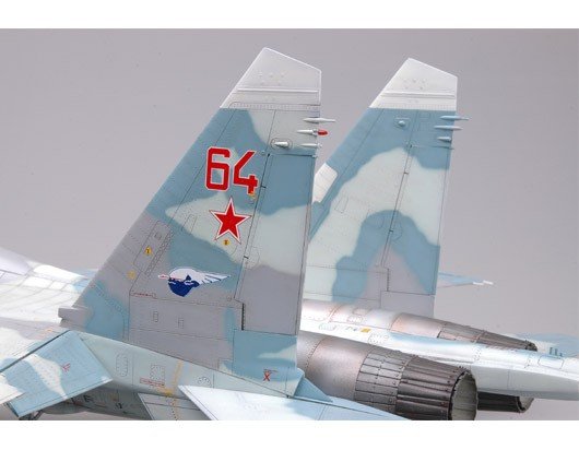 Trumpeter 02270 Su-27UB Flanker-C 1/32 – zdjęcie 3
