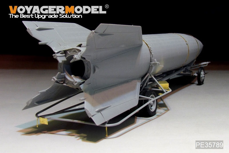 Voyager Model PE35789 WWII Hanomag SS100 Military Car w/V2 Rocket Transporter For TAKOM 2110 1/35 – zdjęcie 9