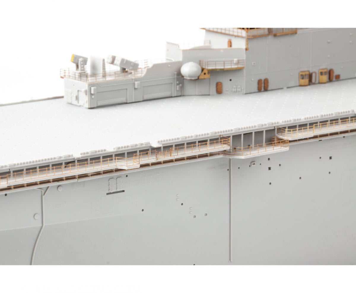 Eduard 53321 USS Wasp LHD-1 part 4 Trumpeter 1/350 – zdjęcie 8