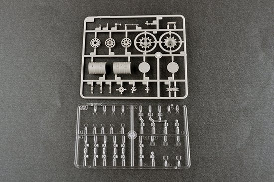 Trumpeter 09527 Russian T-80UD MBT 1/35 – image 13