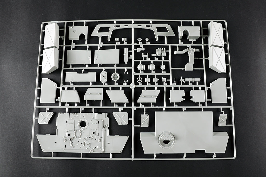 Trumpeter 00948 German Tiger II Heavy Tank - Porsche Turret Early Production 1/16 – zdjęcie 36