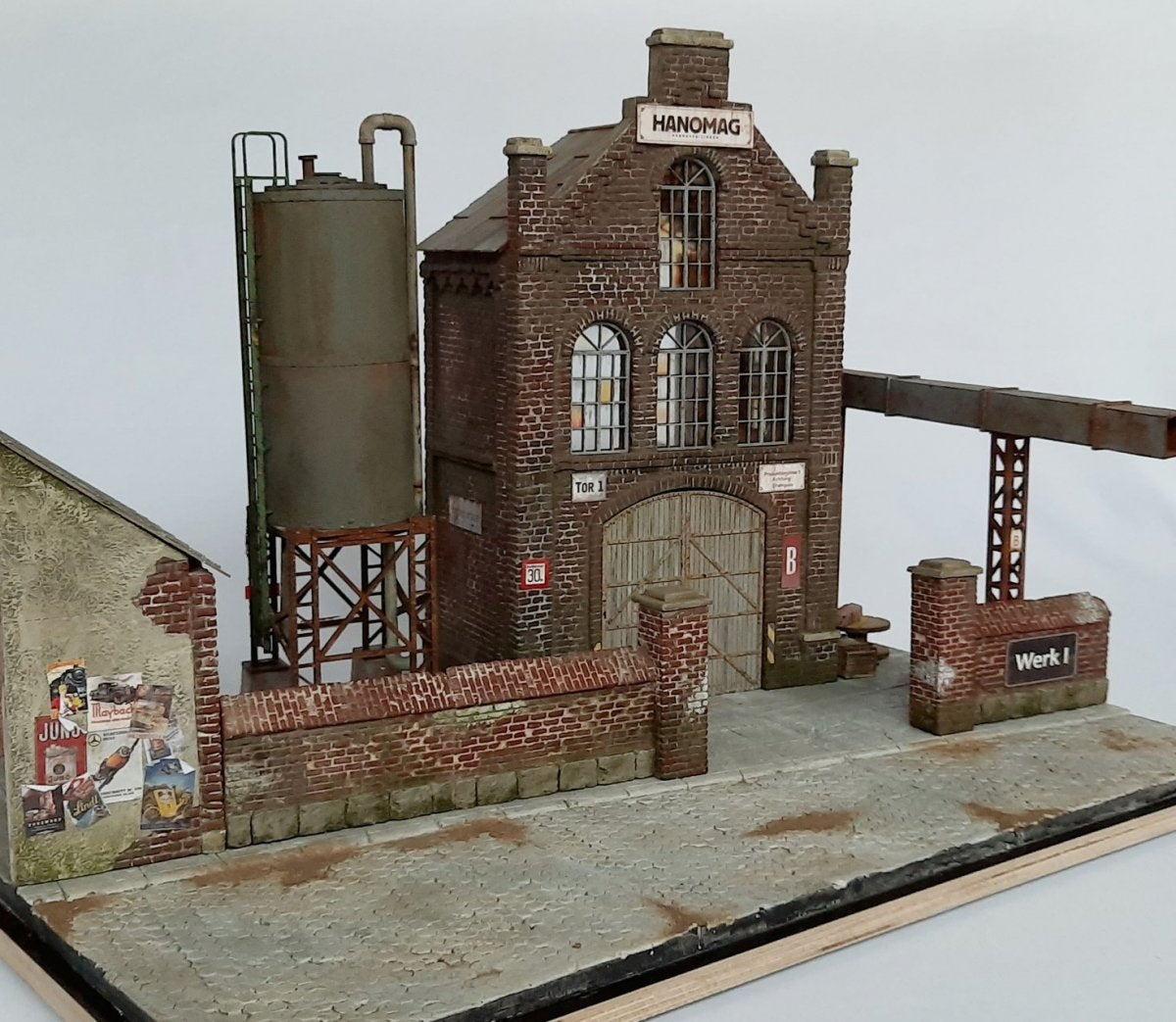RT-Diorama 35286 Diorama-Base: &amp;quot;Factory Yard&amp;quot; 1/35 – zdjęcie 9